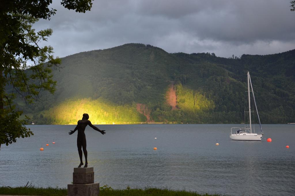 Das Grafengut Hotel Nussdorf am Attersee Luaran gambar